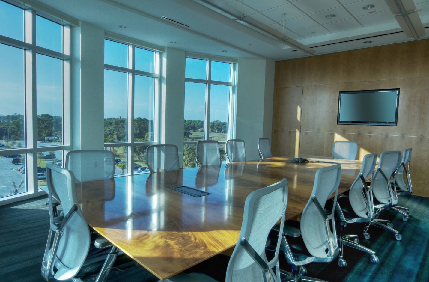 The Best Conference Room Systems for Team Productivity